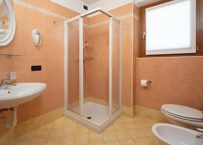Sciatori Otel Livigno